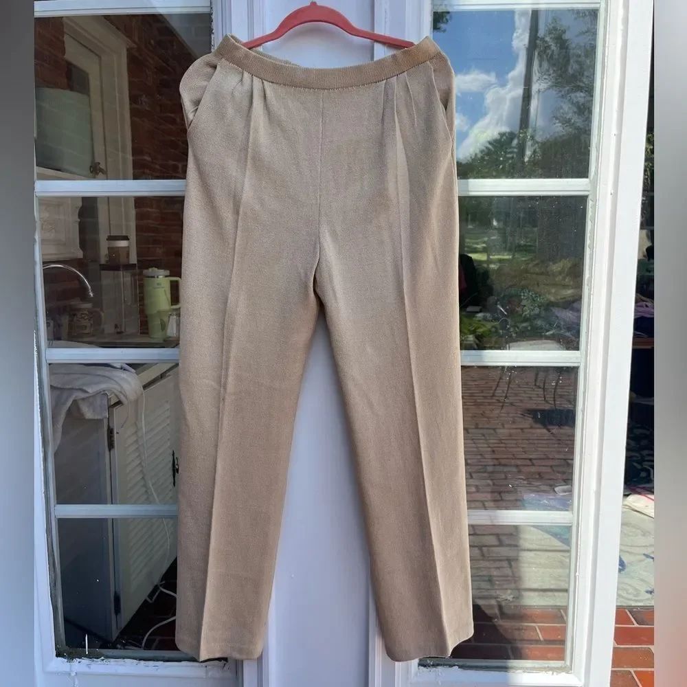 St. John Collection Knit Pants